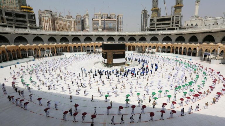 India’s Private Hajj Quota Reduced by 80%, MEA Urged to Address Concerns